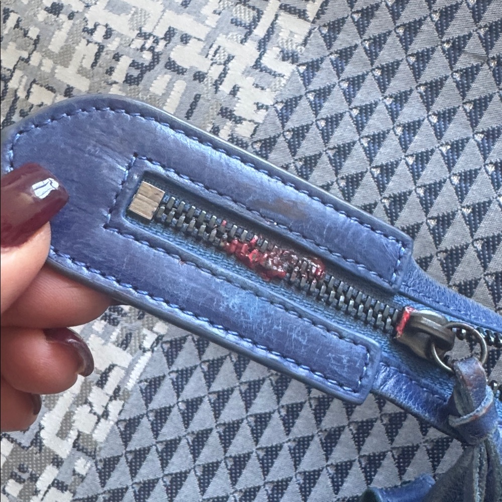 BALENCIAGA CLASSIC CITY FRINGED HANDBAG IN BLUE LEATHER 115748 - Picture 11 of 11